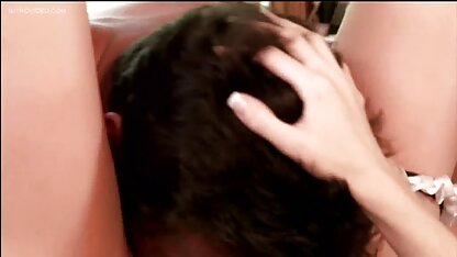 Un esclave qui n'est pas heureux dans film porno xxx complet un col léchant la chatte et le cul de sa maîtresse