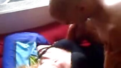 Sweet Holly Baise Dans Un filme online tradusexxl Bus Avec Un Mec