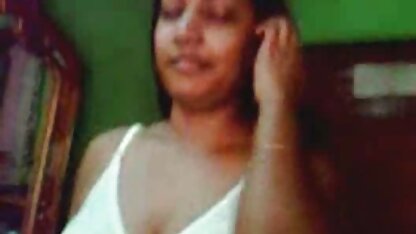 Belle-mère enseigne le sexe à porn film 1080 beau-fils et sa petite amie.