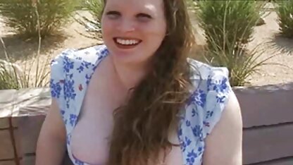 La brune a demandé la bite. film porno streaming complet vf