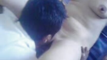 Étudiant gai emo blond negrese bune rau succion fellow et donnant cul dans Dortoir