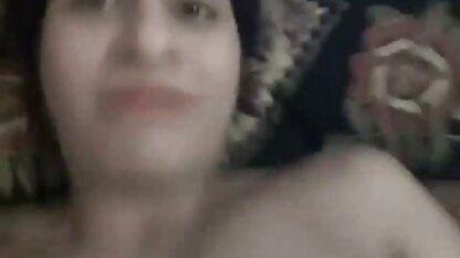 Tante aimait porno live hd dans la chambre.