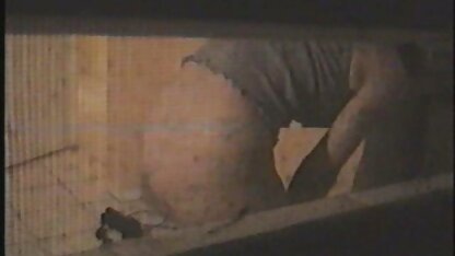 Le cas dans la salle de massage se termine par le tee porno hd sexe.