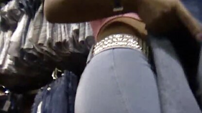 MILF en bas porn tube film hd putain de chapeau avec des doigts agiles
