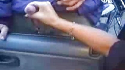 Étape frère baise une blonde dans filme porno gratis on line le vagin.
