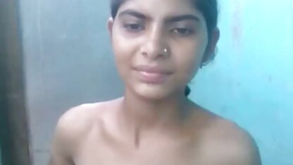 Gay Adolescent Rose filme porn online chevauche la bite raide d'un homme mature