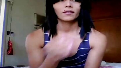 Gay adolescent rappeur dans un préservatif vissage film porno xxx complet un ami dans le cul dans la cuisine