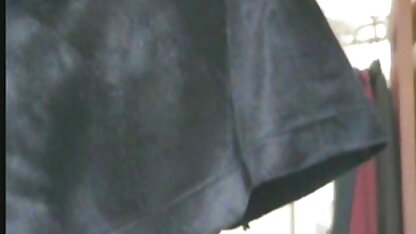 Latex pono mame filles ont un dur coup pour Vieil homme qui ligoté