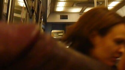 Putain de putain de video hd sex gratuit brune et de sperme dans le vagin.